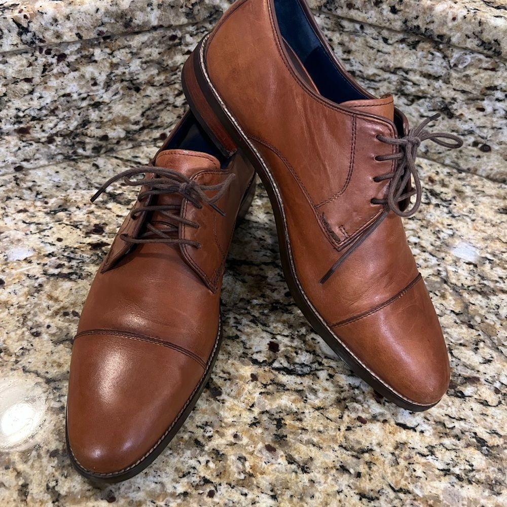 Cole haan oxford’s size 10 - Picture 2 of 10